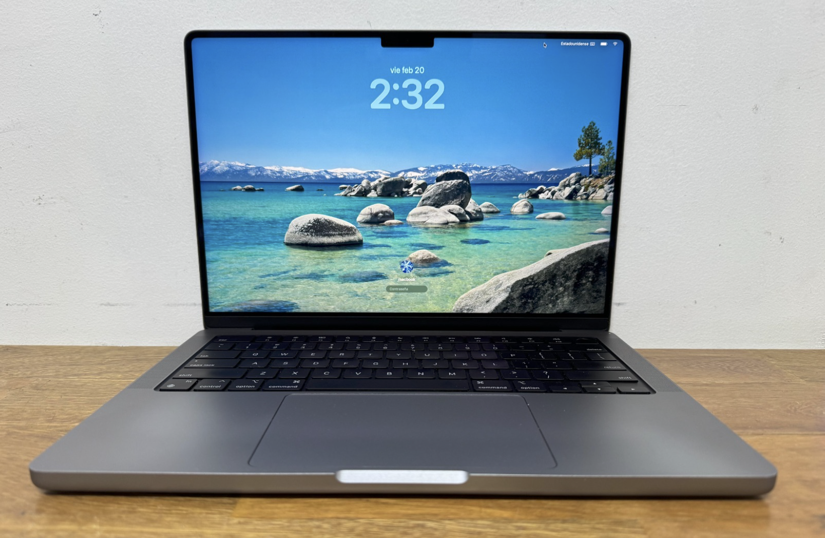 Apple Macbook Pro CHIP M1 PRO Ram 16GB SSD 1TB 14-INCH 2021 - Imagen 2