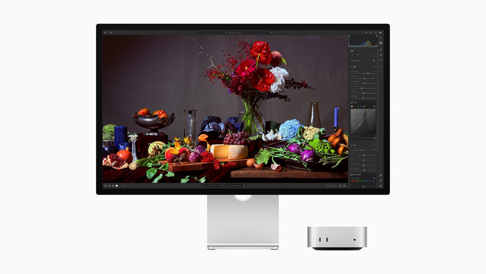 Apple 27" Studio Display Retina 5K LCD Tilt Adjustable Stand Silver